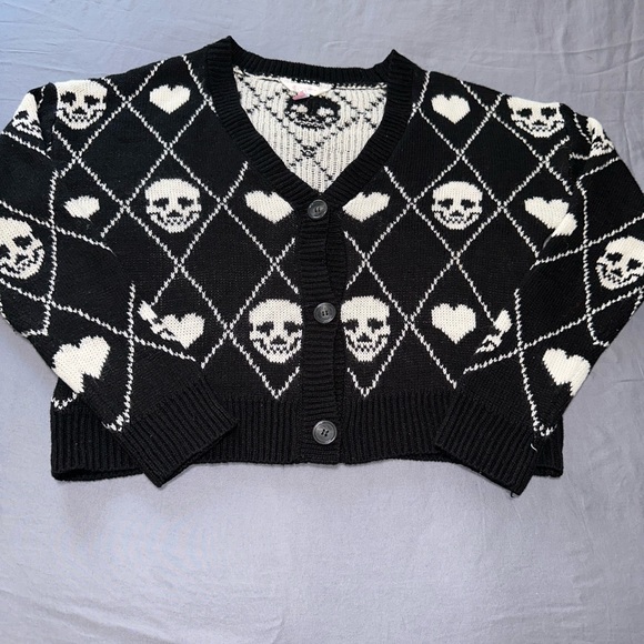 No Boundaries - Women’s - Button Up - Skull - Sweater - Picture 4 of 6